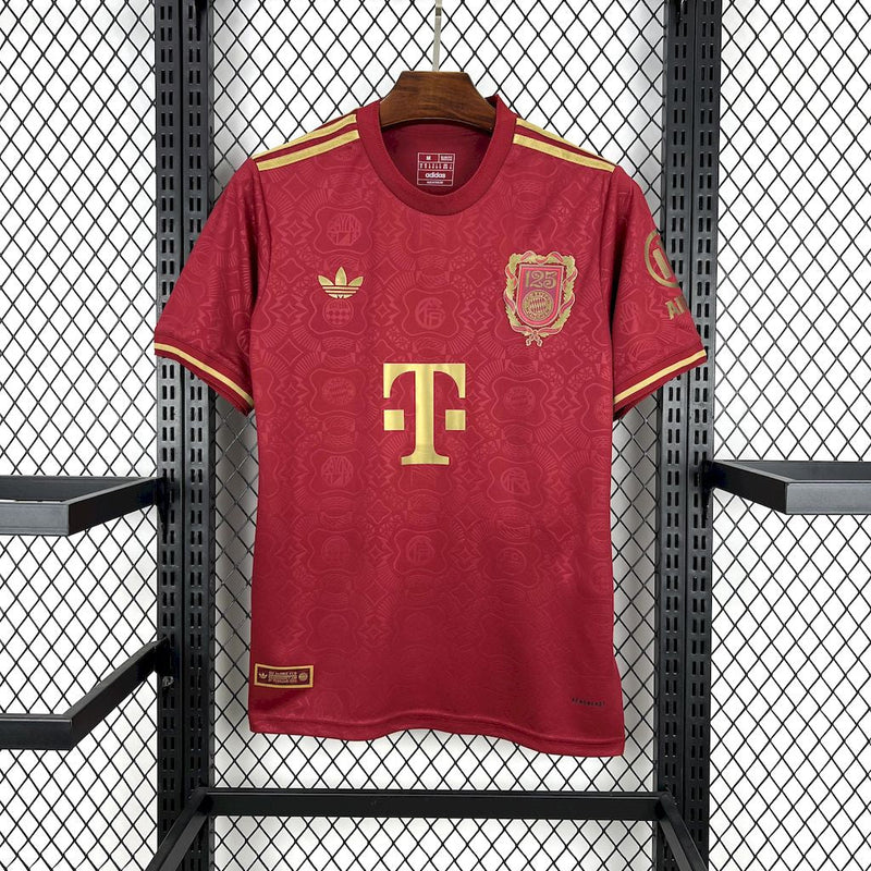 Bayern De Munique 125 anos - Adidas Torcedor Masculina - Edição Especial - Vermelha