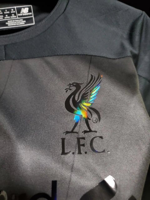 Camisa Refletiva Liverpool 19/20 New Balance Versão Torcedor Preta
